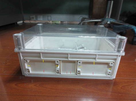 Electric wire distributor box mold 